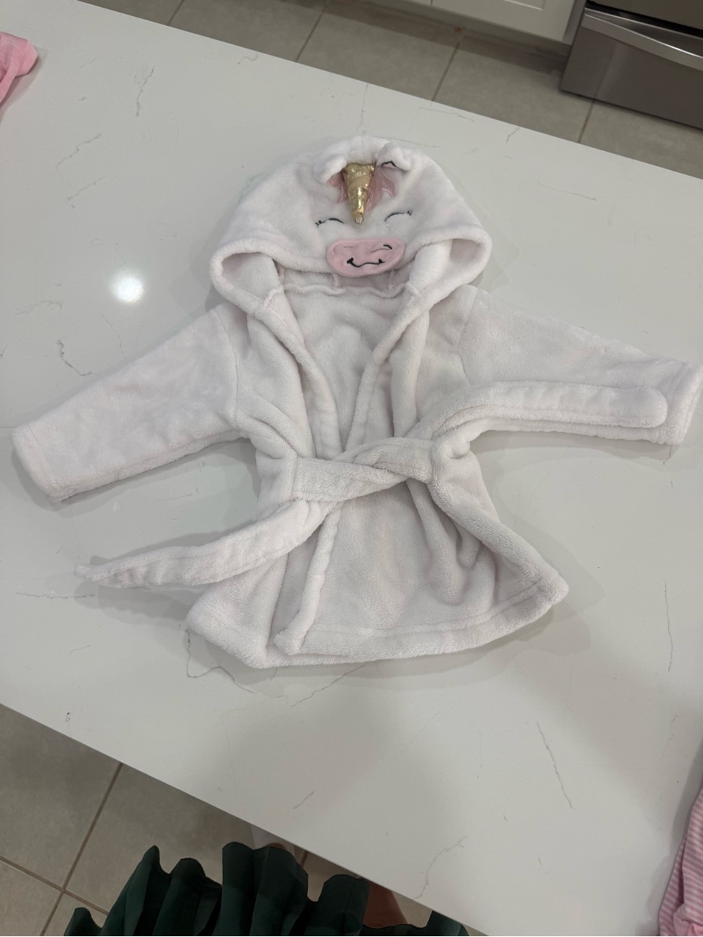 Kids Plush Unicorn Hooded Robe | White & Pink | Gold Horn
